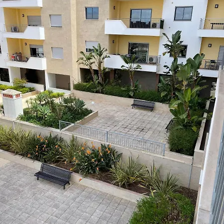 Lucas House 3 - Garden Апартаменты Лагуш