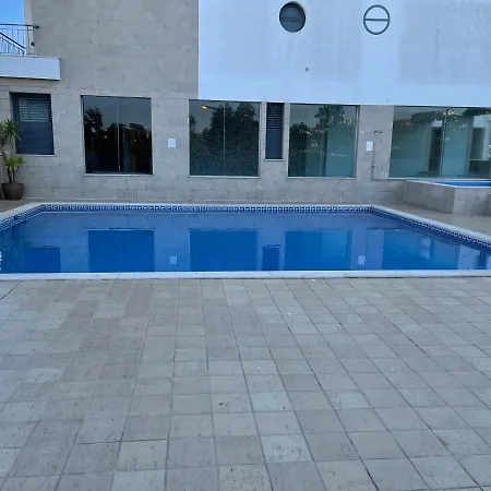 Lucas House 3 - Garden Апартаменты Лагуш