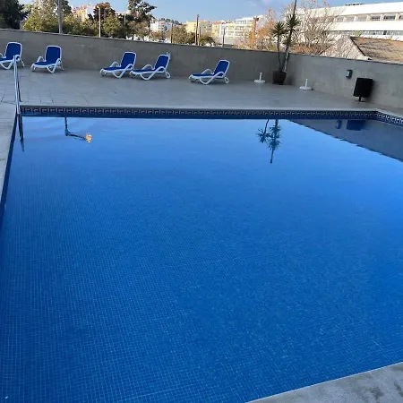 Lucas House 3 - Garden Apartment *