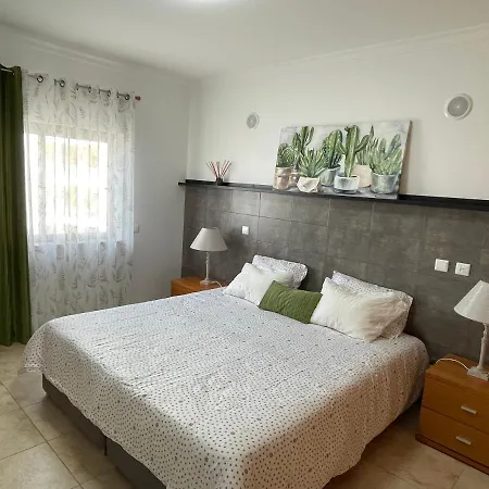 Lucas House 3 - Garden Appartement