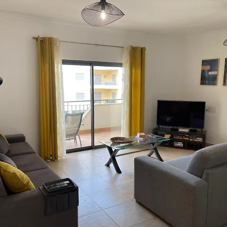 Lucas House 3 - Garden * Lagos